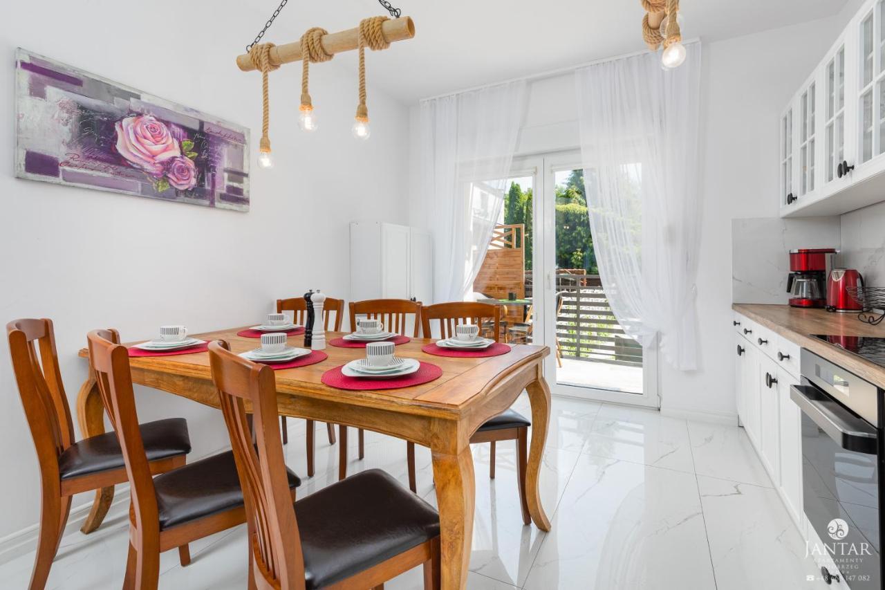 Jantar Apartamenty Sobieskiego Kołobrzeg Buitenkant foto